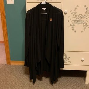 Long, open front duster